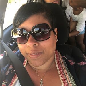 Meet your Posher, Tara